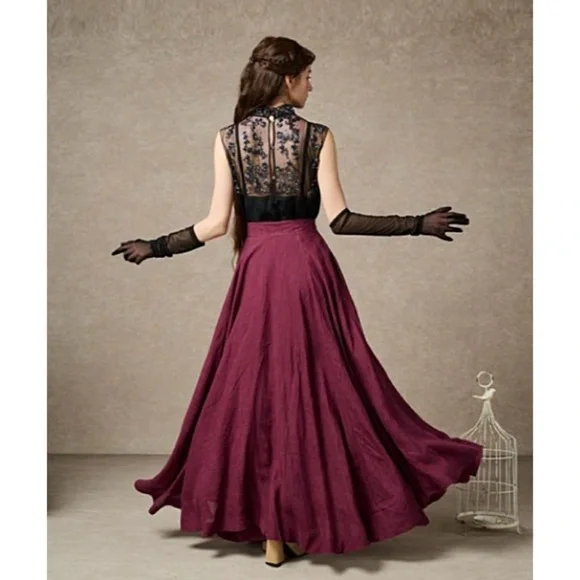 Cherry 22 Maxi Linen Skirt - Plum - Picture 4 of 9